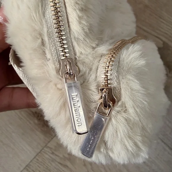 Lululemon Everywhere Nano Backpack
Plush Fleece - Picture 10 of 12